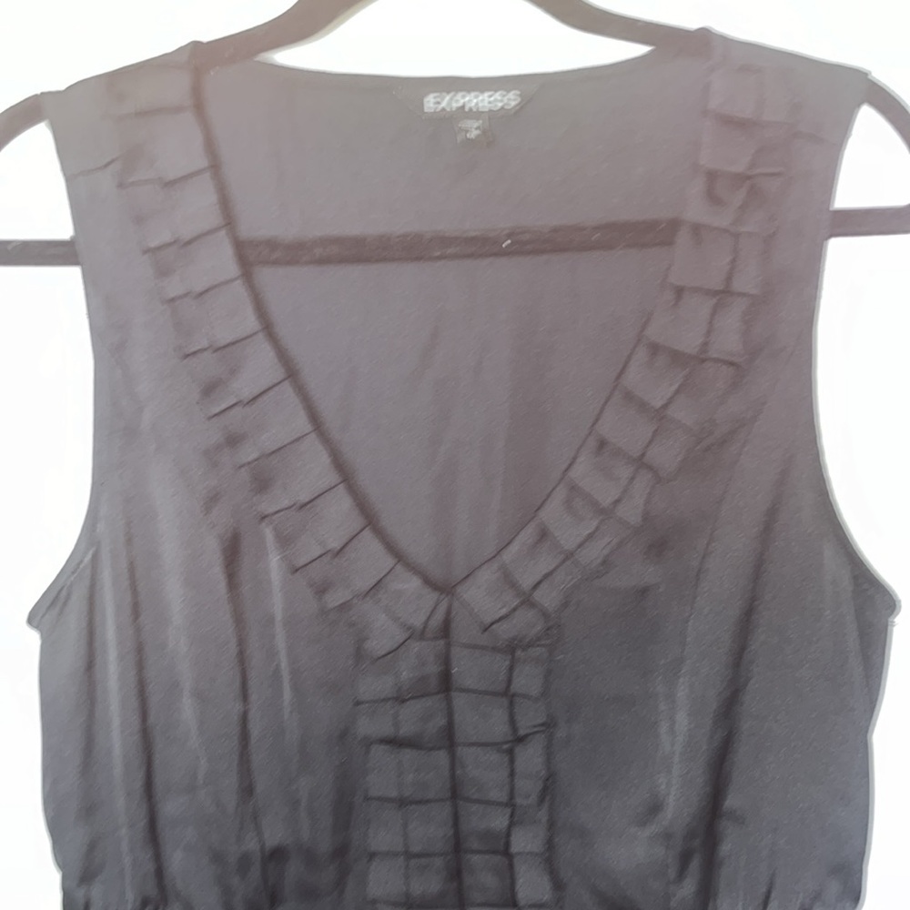 Express Black Ruffled Tank Medium - Picture 5 of 8
